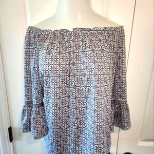 Maxi Studio off shoulder blouse 1x